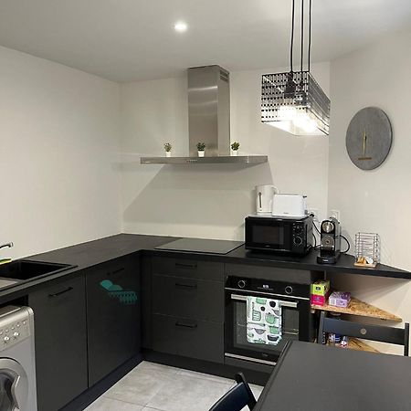 Gite Le Charme Citadin 55 M² Avec Exterieur Valenciennes Bagian luar foto