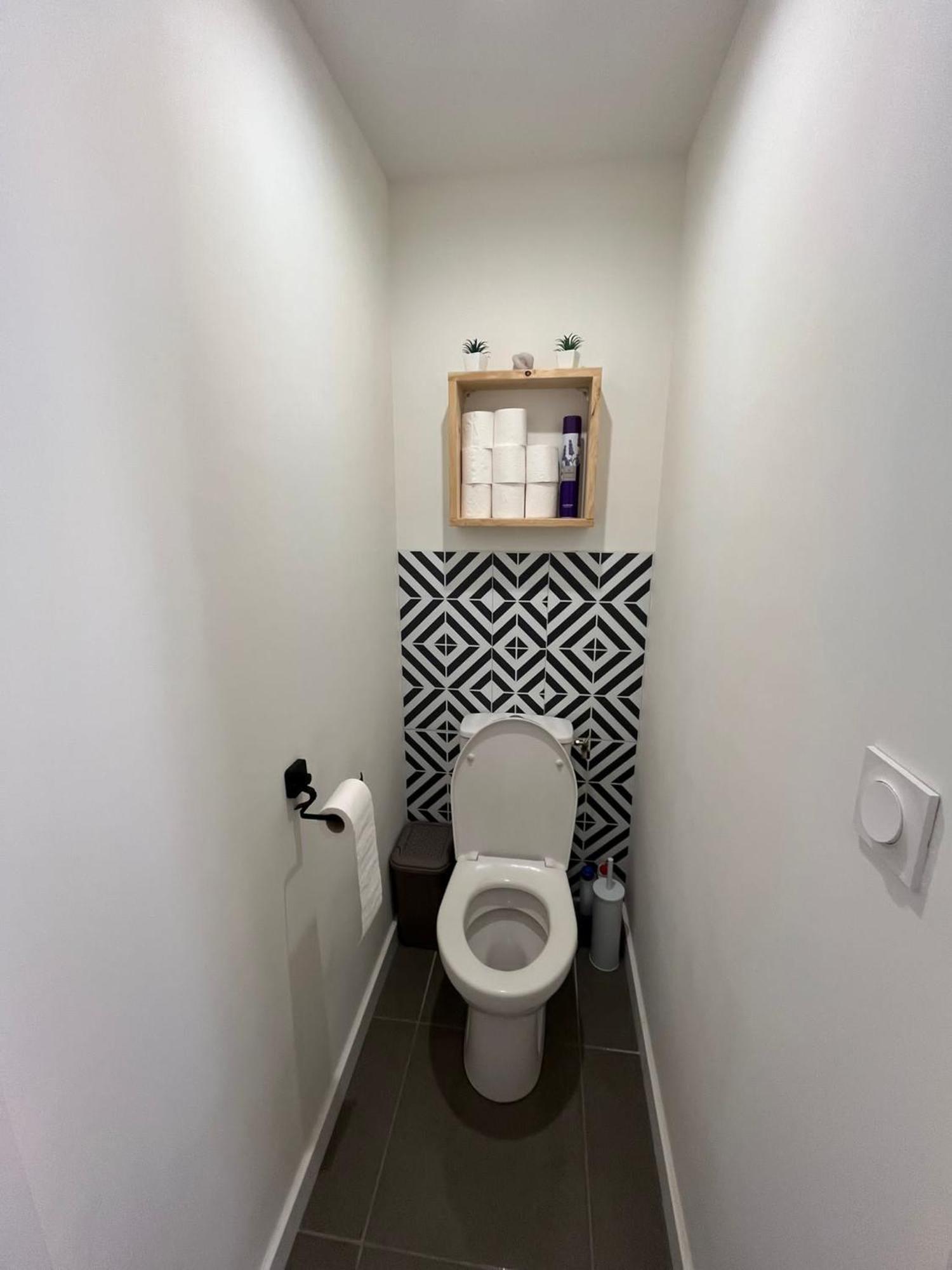 Gite Le Charme Citadin 55 M² Avec Exterieur Valenciennes Bagian luar foto
